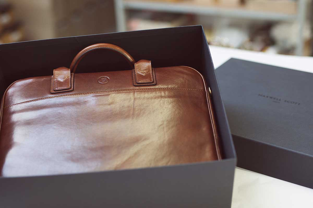 long lasting leather bags