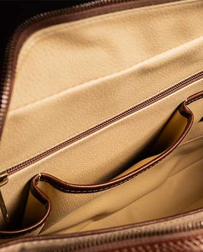 padded laptop compartment in briefcase