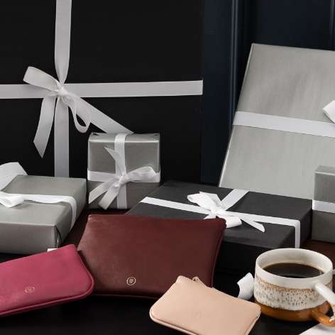 leather gifts